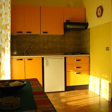 Appartamento Ortensia Διαμέρισμα Pettenasco